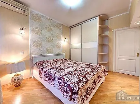 Center Bohdana Khmel'nyts'koho Str. Апартаменты *